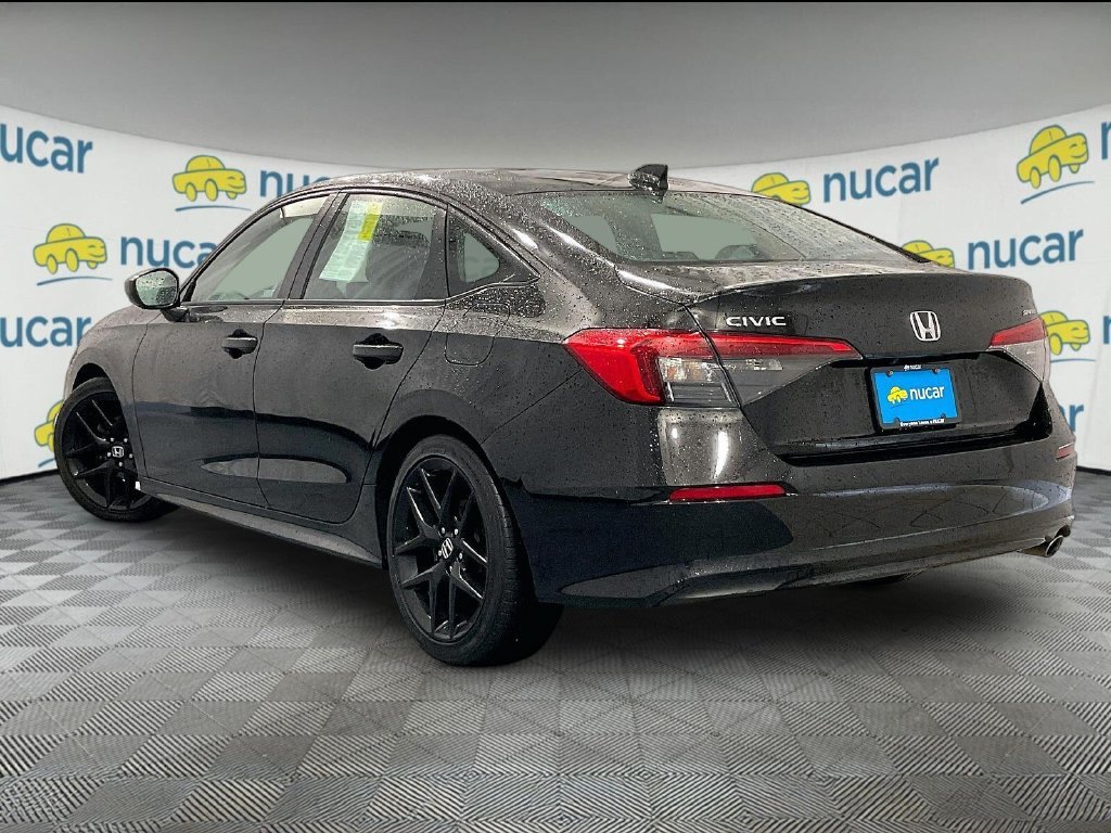 Used 2023 Honda Civic Sport image 4