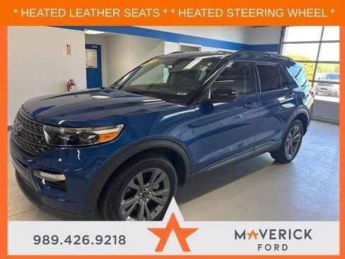 Used 2023 Ford Explorer XLT w/ Equipment Group 202A AWD/4WD image 1