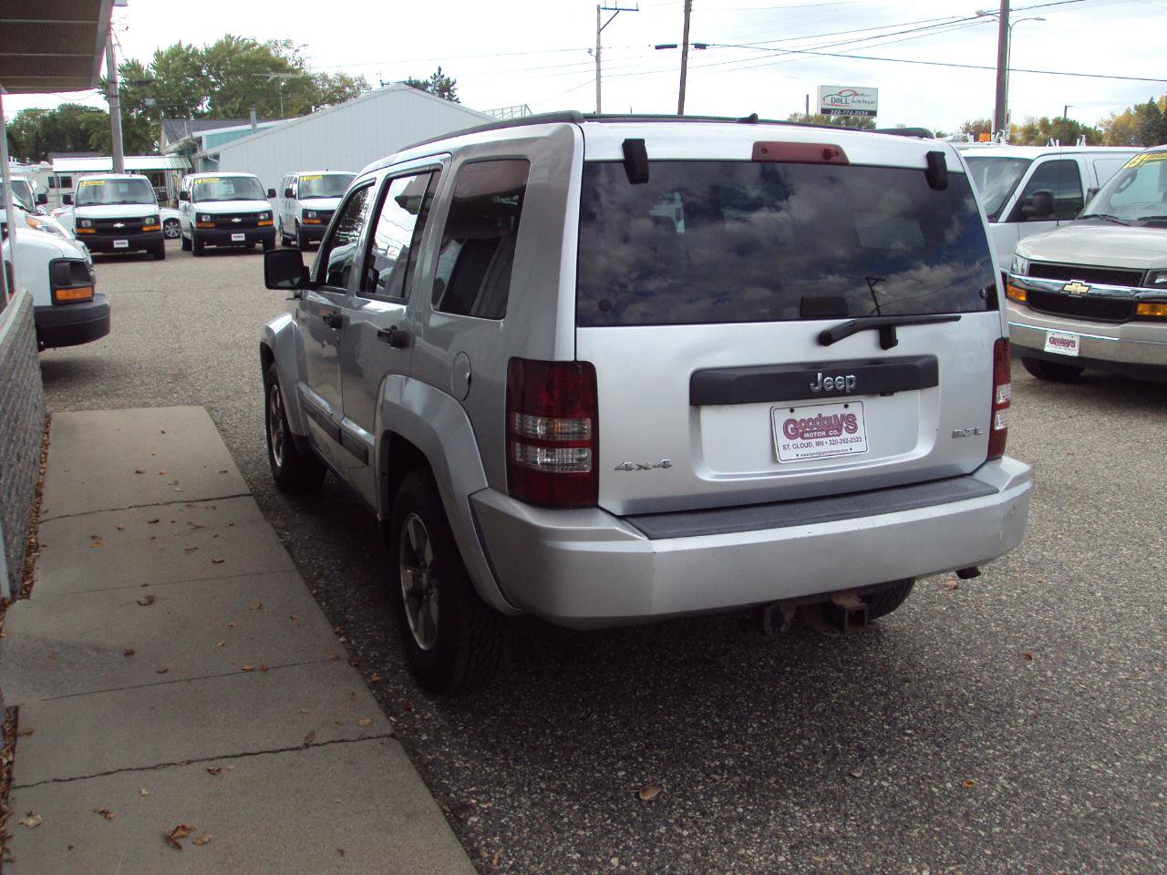 Used 2008 Jeep Liberty Sport w/ Popular Equipment Group AWD/4WD image 5