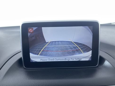 Used 2016 MAZDA MAZDA3 i Touring image 19