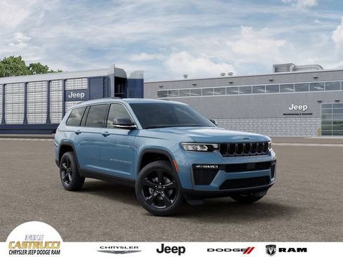 New 2026 Jeep Grand Cherokee L Limited AWD/4WD image 1