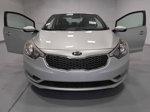 Used 2015 Kia Forte EX FWD image 15
