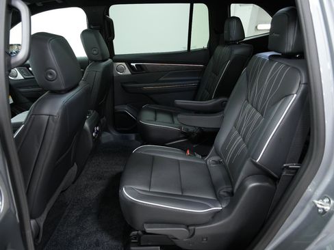 New 2026 Buick Enclave Avenir w/ Super Cruise Package image 20