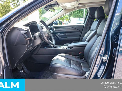 Used 2025 MAZDA CX-50 AWD 2.5 Hybrid w/ Premium Pkg image 17