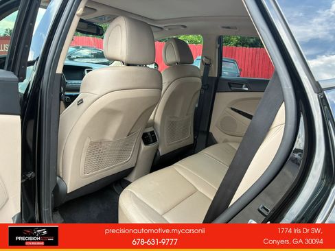 Used 2017 Hyundai Tucson Limited w/ Limited Ultimate Package 03 FWD image 12