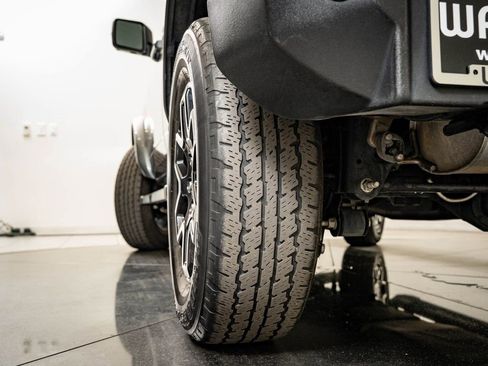 Used 2022 Ford Bronco Outer Banks image 38