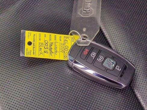 Used 2019 Lincoln Navigator L Reserve w/ Cargo Package image 36