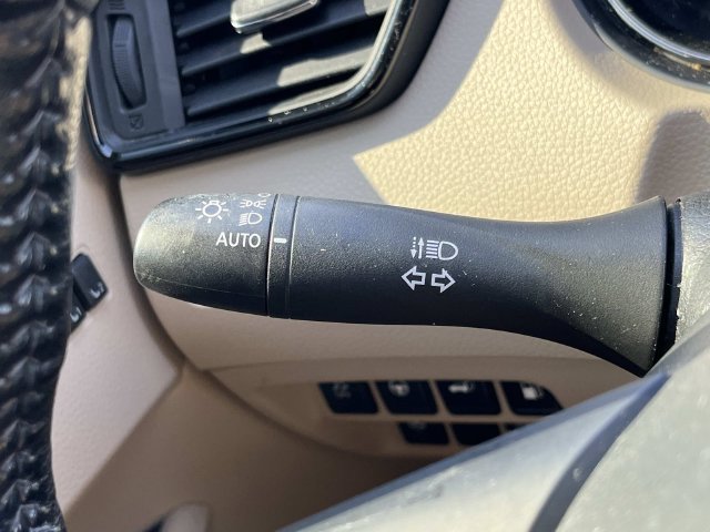 Used 2020 Nissan Rogue SV w/ Premium Package FWD image 40