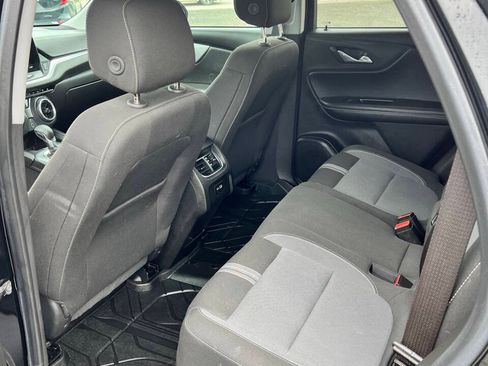 Used 2024 Chevrolet Blazer LT w/ Convenience Package FWD image 14