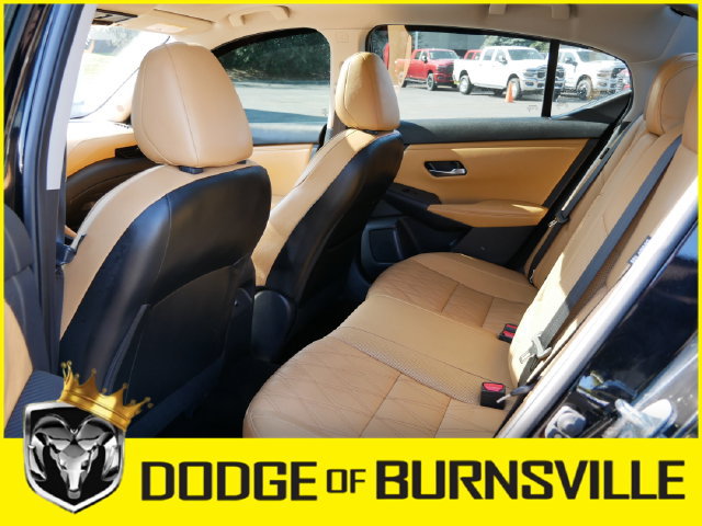 Used 2023 Nissan Sentra SV w/ SV Premium Package FWD image 17
