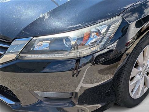 Used 2015 Honda Accord EX image 11