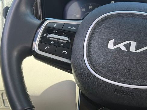 Used 2023 Kia Sorento SX AWD/4WD image 10