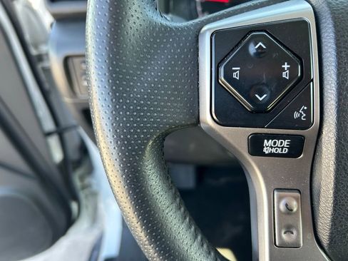 Used 2024 Toyota 4Runner SR5 AWD/4WD image 20