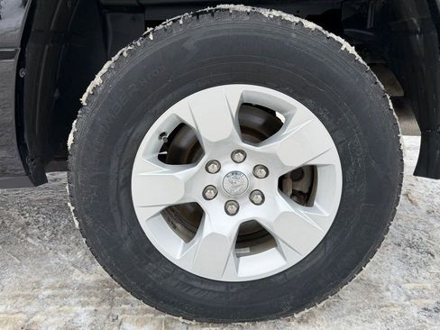 Used 2021 RAM 1500 Big Horn image 12