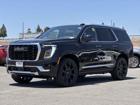 New 2026 GMC Yukon Denali w/ Denali Reserve Package AWD/4WD image 6