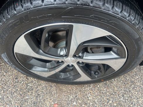 Used 2017 Hyundai Tucson Limited w/ Limited Ultimate Package 03 image 38