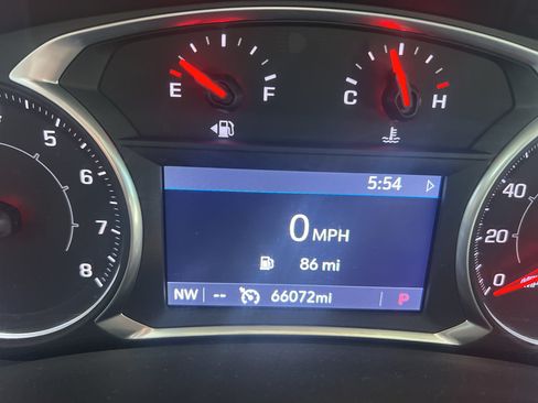 Used 2020 GMC Terrain SLT AWD/4WD image 4