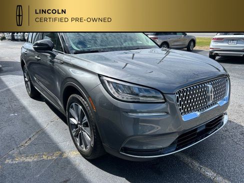 Used 2022 Lincoln Corsair Reserve w/ Elements Package FWD image 8