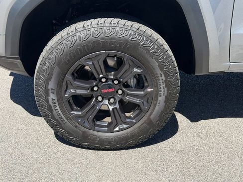 Used 2025 GMC Canyon Elevation w/ Convenience Package RWD image 26