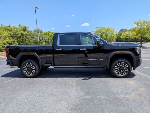 New 2026 GMC Sierra 2500 Denali Ultimate AWD/4WD image 2