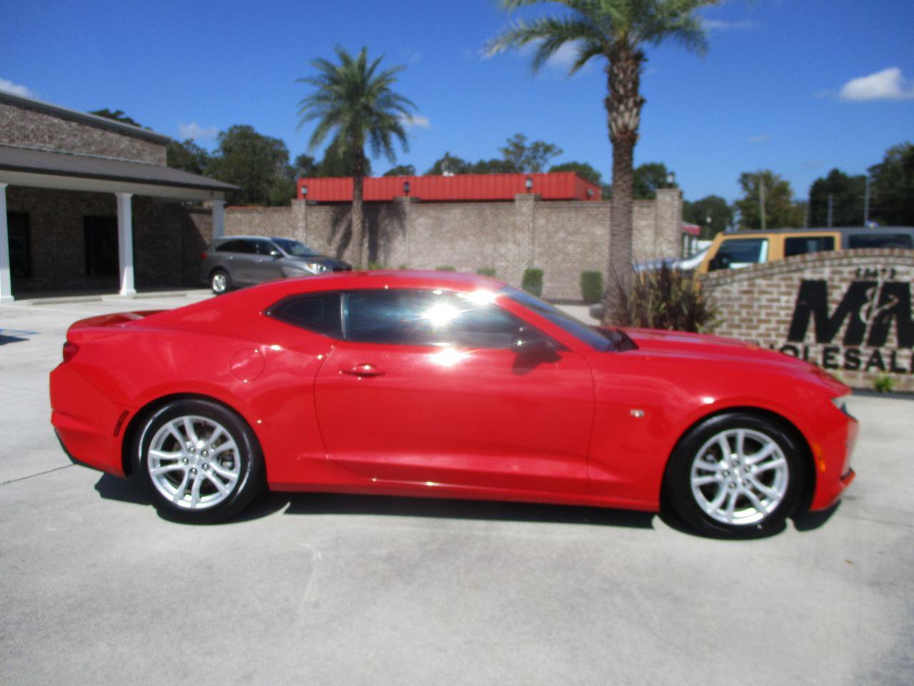 Used 2020 Chevrolet Camaro LS RWD image 11