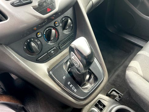 Used 2015 Ford Transit Connect XLT image 19