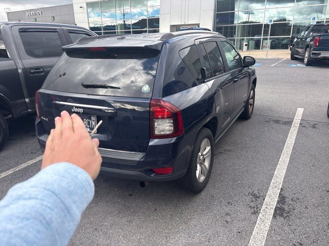 Used 2016 Jeep Compass Sport w/ Power Value Group AWD/4WD image 7