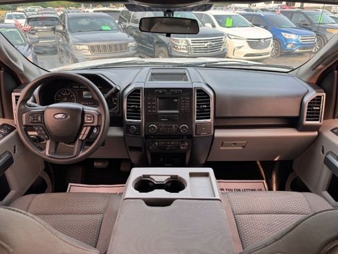 Used 2016 Ford F150 XLT AWD/4WD image 20