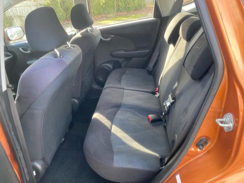 Used 2011 Honda Fit Sport image 15
