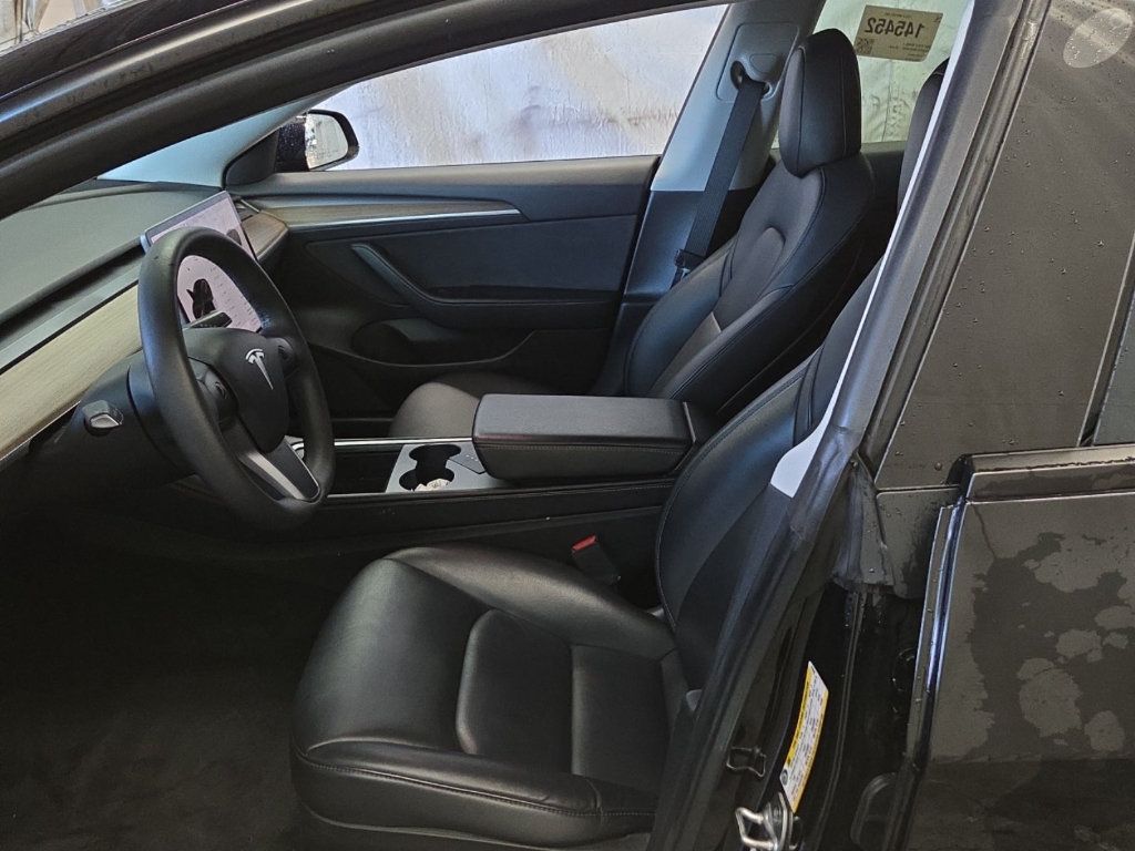 Used 2022 Tesla Model 3 Performance AWD/4WD image 3