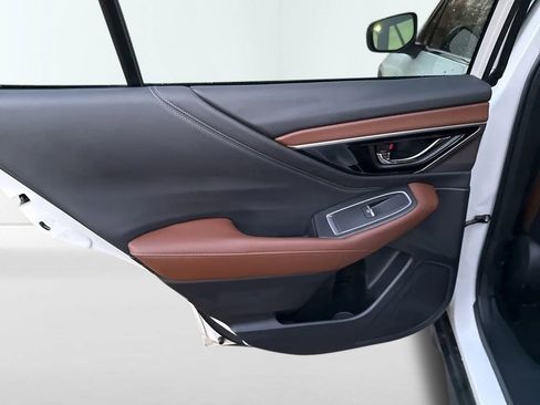 Used 2022 Subaru Outback Touring XT w/ Popular Package #2 image 27