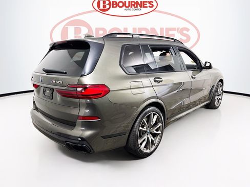 Used 2022 BMW X7 M50i w/ Luxury Seating Package AWD/4WD image 12