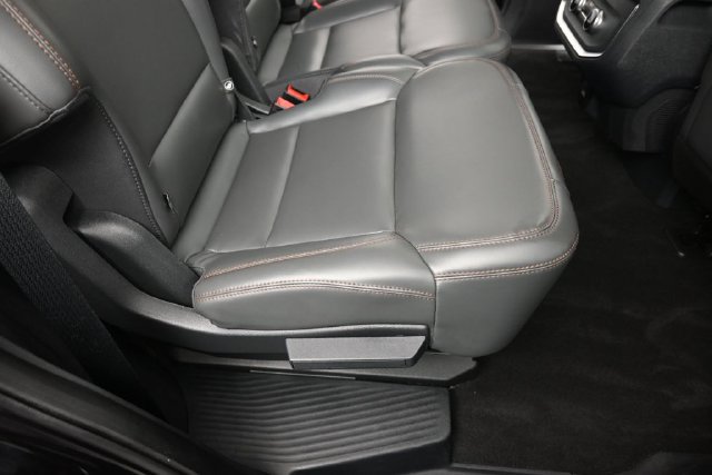 Certified 2025 Ford Expedition Active AWD/4WD image 27