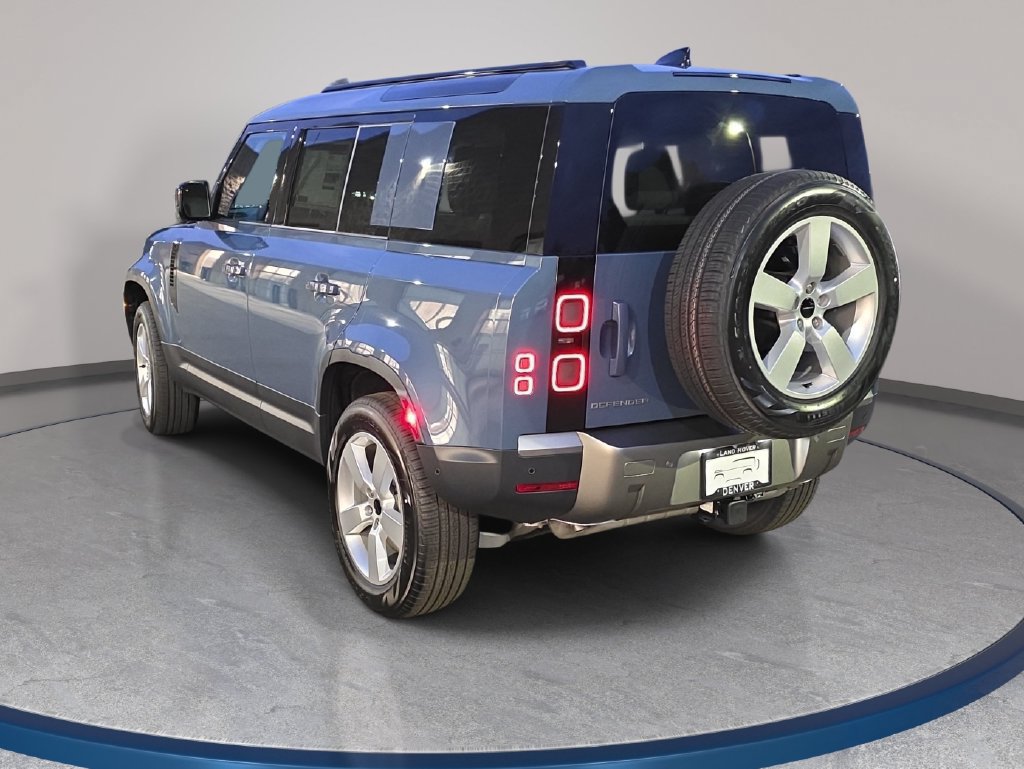 New 2026 Land Rover Defender 110 S AWD/4WD image 7