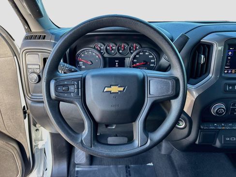 Used 2022 Chevrolet Silverado 1500 Custom RWD image 11