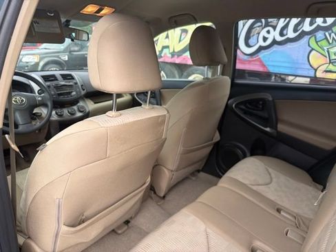 Used 2010 Toyota RAV4 2WD image 18