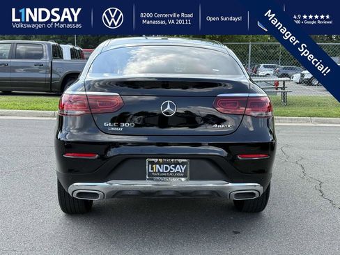 Used 2023 Mercedes-Benz GLC 300 4MATIC Coupe image 3