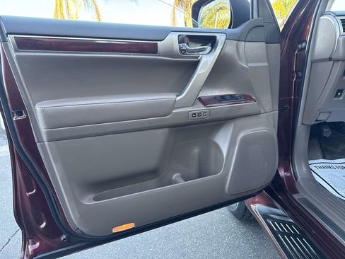 Used 2012 Lexus GX 460 Premium image 39