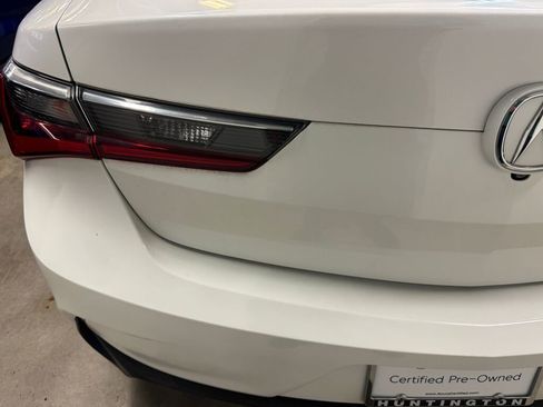 Certified 2020 Acura ILX w/ Premium Package image 35