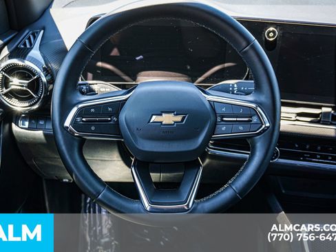 Used 2026 Chevrolet Equinox LT FWD image 30