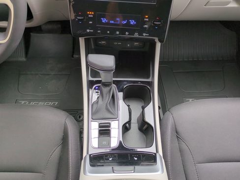 Used 2024 Hyundai Tucson SEL image 18