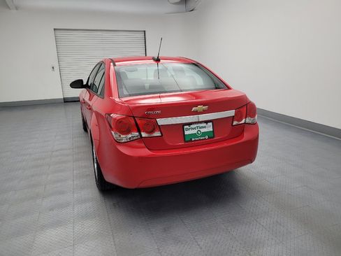 Used 2016 Chevrolet Cruze LS FWD image 6