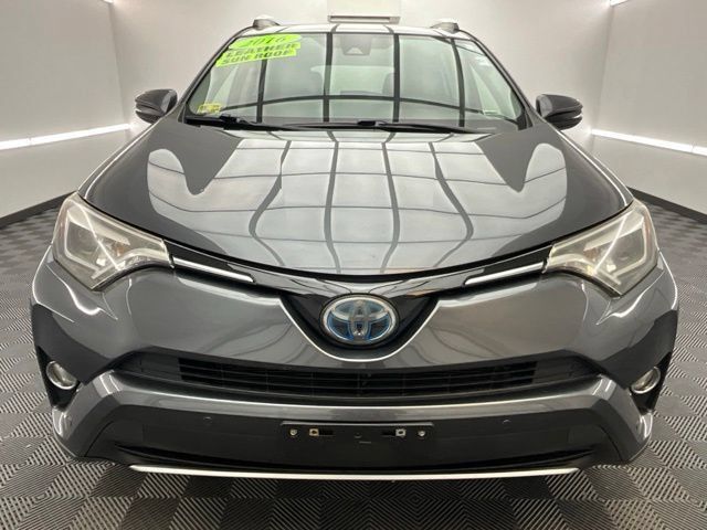 Used 2016 Toyota RAV4 Limited AWD/4WD image 2