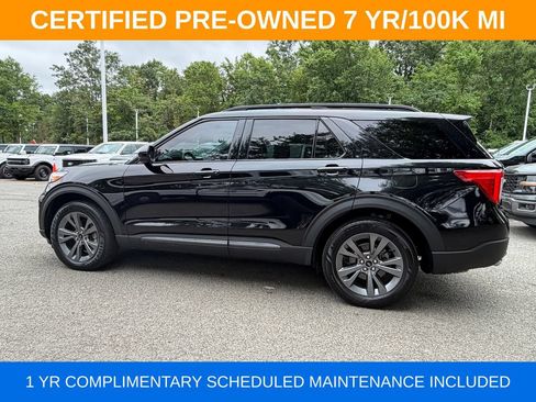 Used 2022 Ford Explorer XLT w/ Equipment Group 202A AWD/4WD image 4