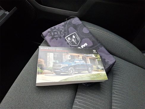 Used 2023 RAM 1500 Big Horn image 26