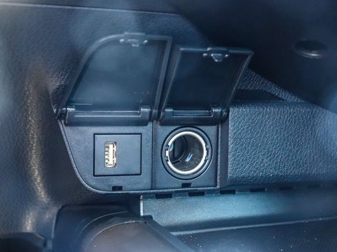 Certified 2024 Toyota Camry SE FWD image 30
