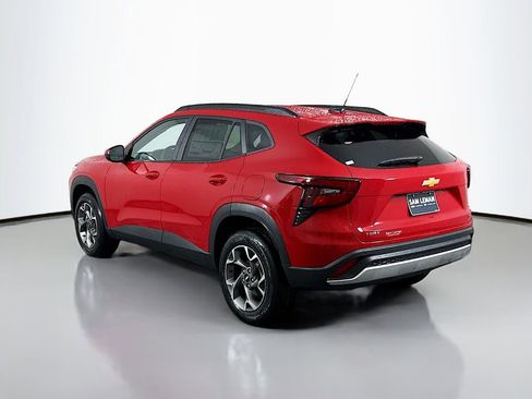 New 2026 Chevrolet Trax LT w/ Driver Confidence Package image 5