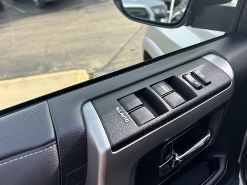 Used 2023 Toyota 4Runner SR5 image 30