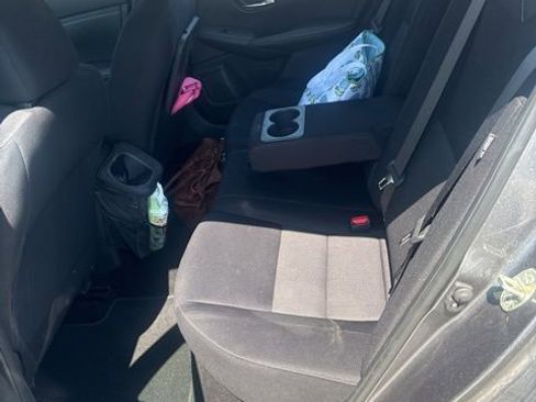 Used 2020 Nissan Sentra SV image 18