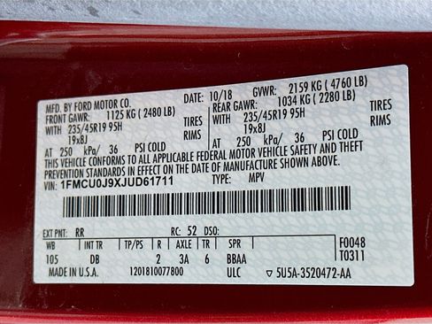 Used 2018 Ford Escape Titanium image 12